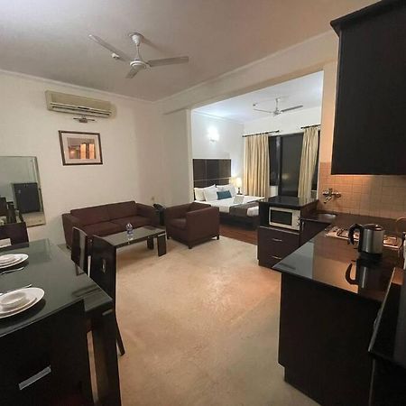 Park Serviced Apartments - Cyber City Gurgaon Buitenkant foto